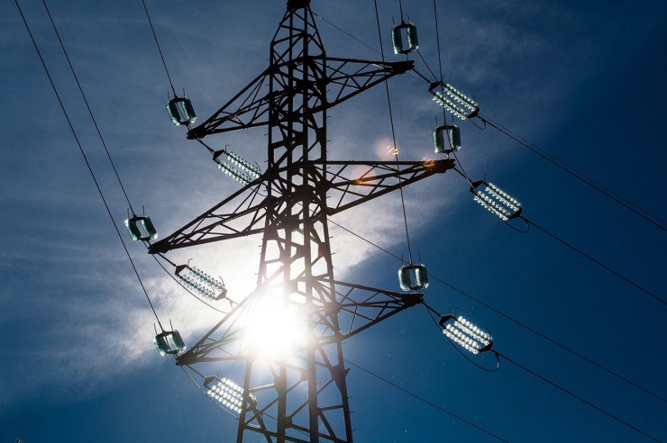 Torre de mitja tensió.